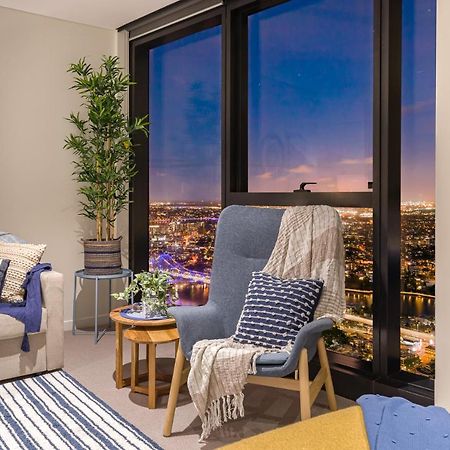 Hamptons Retreat On Level 77 Skytower Apartment Бризбейн Екстериор снимка
